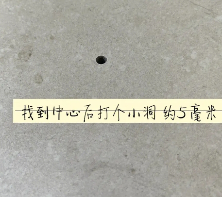 金湾瓷砖空鼓维修公司专业解答在瓷砖铺贴过程中，如果砂料搅拌不均匀，将会带来以下问题